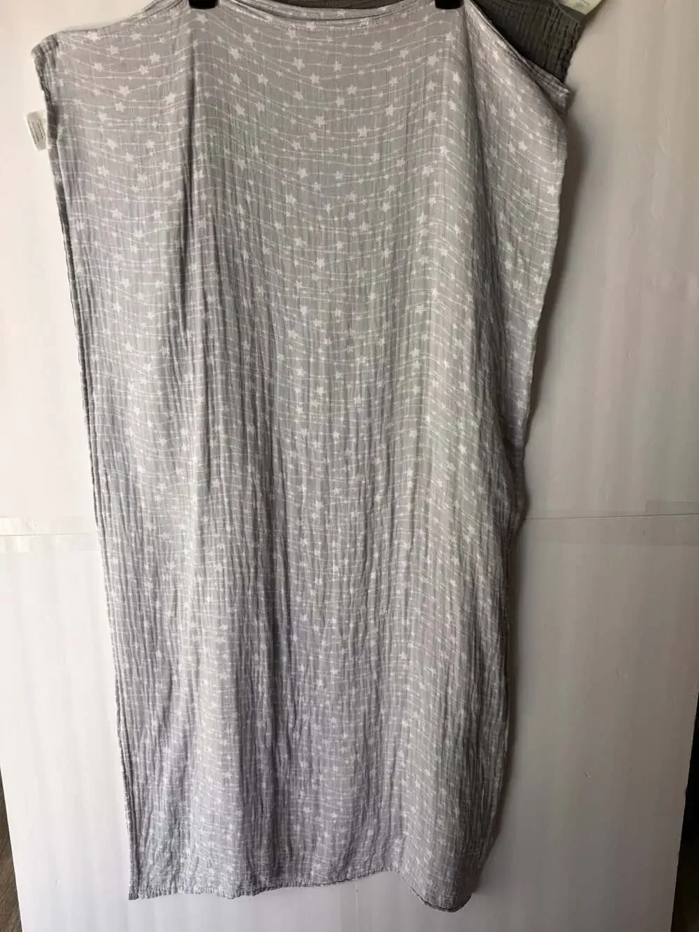 BABY Swaddle Blankets, 2 brands, LOT of 2